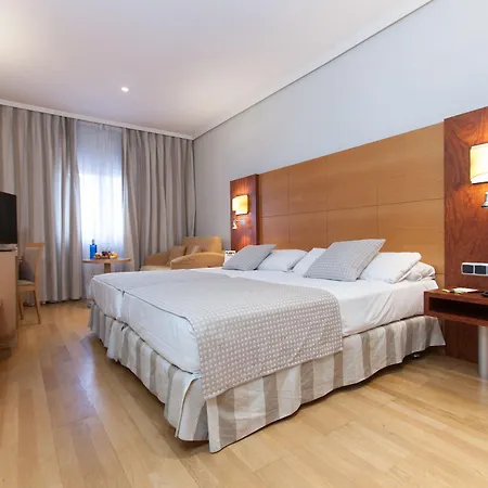 Hotel Sercotel Gran Fama 4*